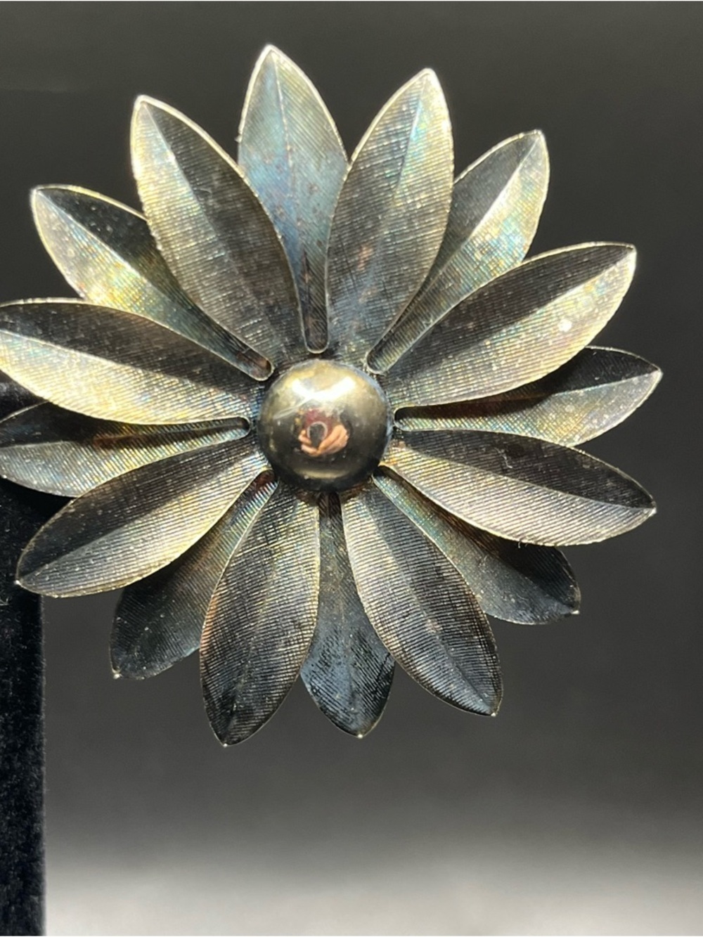Vintage Daisy Flower scarf clip Large Iridescent Metal Petals Statement Pin